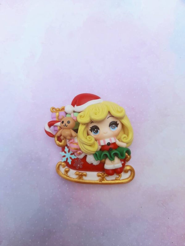 Girl with sleigh blond hair
