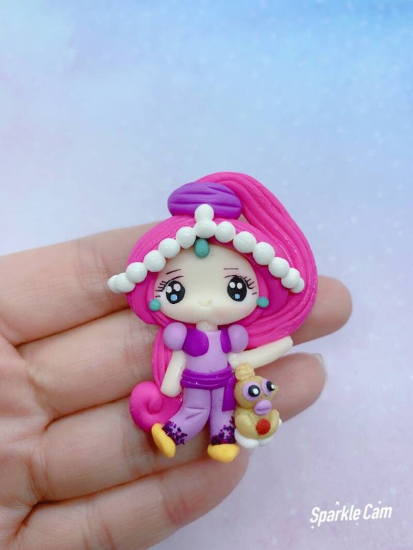 Meisje roze haar