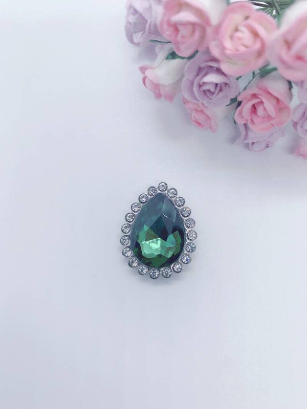 Steen ovaal groen (zilver achterkant)