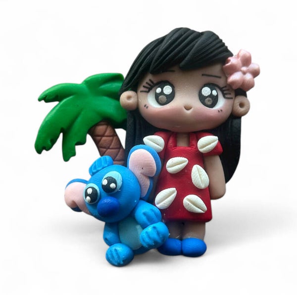 Meisje met blauw konijn
