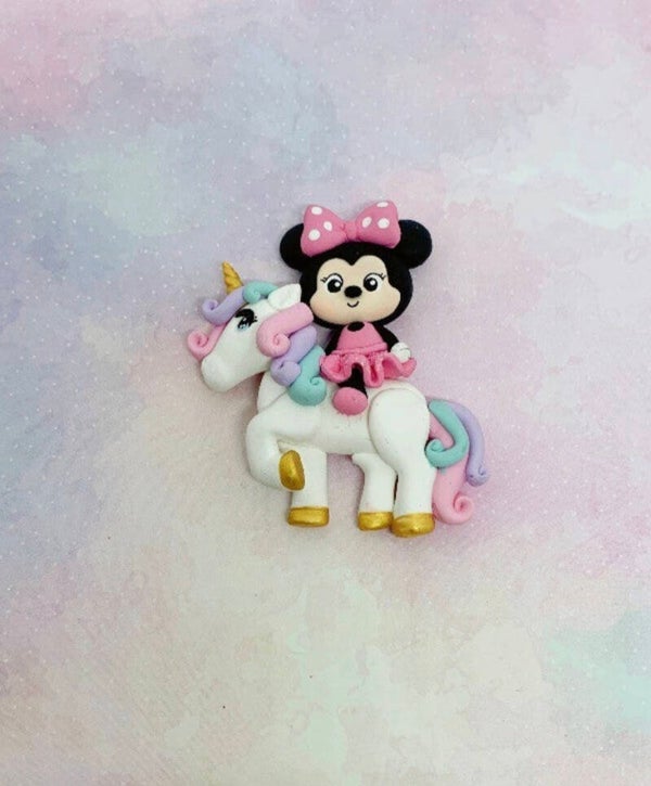 Minnie on horse
