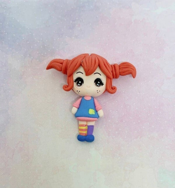 Girl with long kous