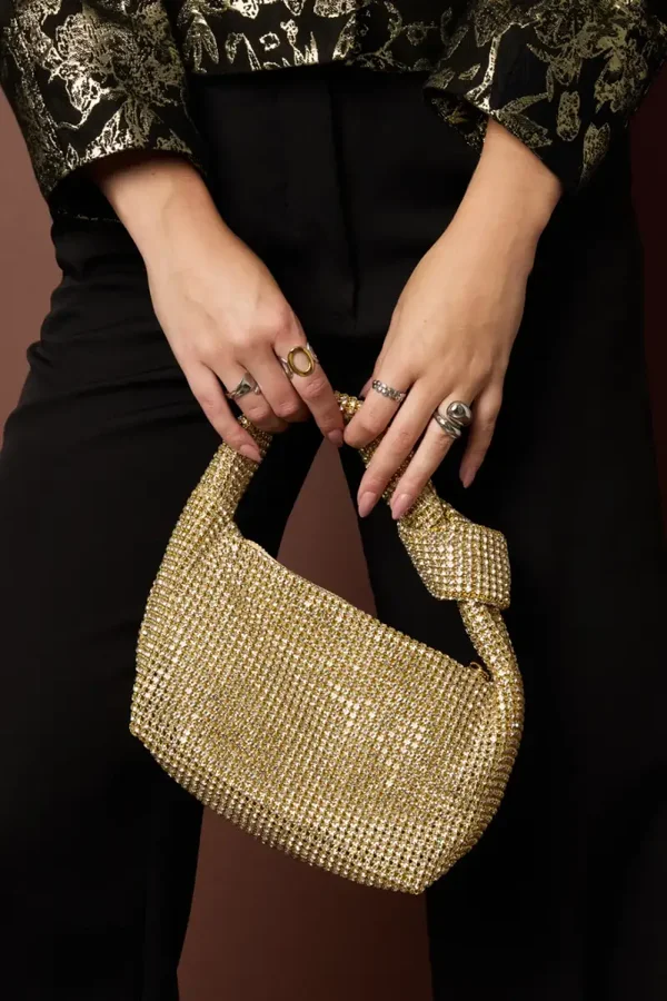 Golden Knot Glam