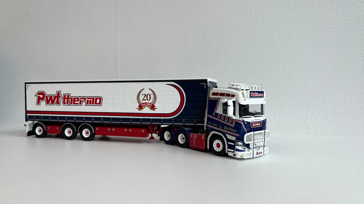 PWT Scania next gen 6x2 met 3-as schuifzeilen oplegger | PWTthermo.com
