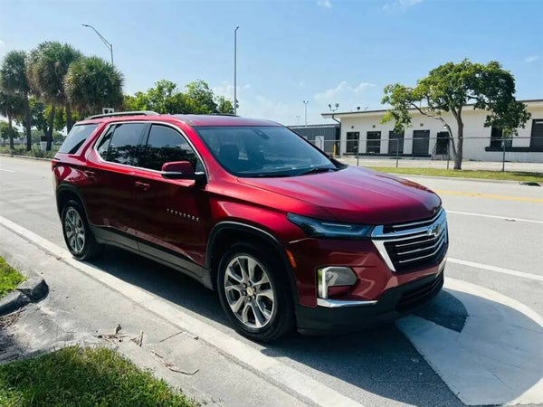 2023 Chevrolet Traverse LT Sport