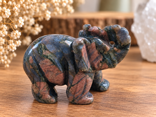 Bleue libérite, éléphant
