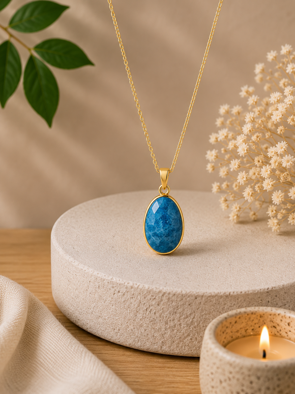 Apatite bleue, serti
