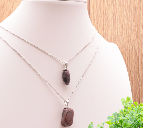 Collier pierre roulée Rubis