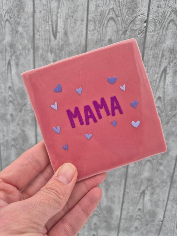 Tegeltje 'Mama' - roze/paars & blauw