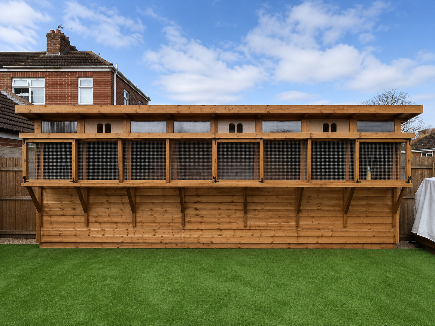Box aviary loft front reference image