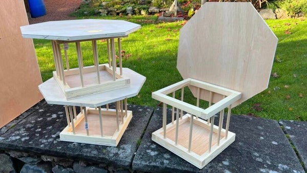 M.A.C. Lofts | Premium Pigeon Pick Pot Drinker Stands