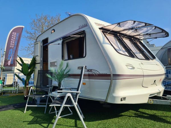 ELDDIS 380/2 FORCE                 BJ 2001