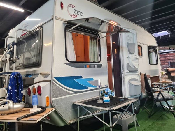 TEC 420 TD  TRAVELKING                                         BJ 2007