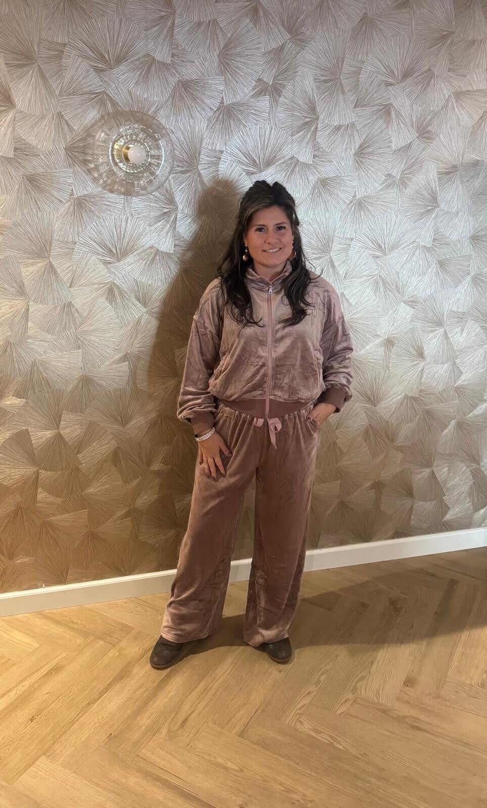 Emma & Ashley Soft Velvet Set