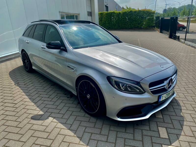 Mercedes C63 S AMG