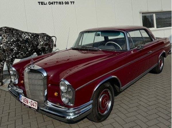 Mercedes-Benz 300SE Coupe