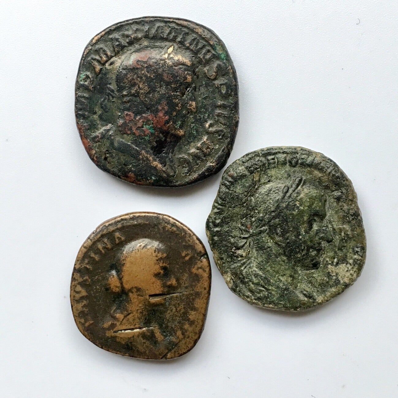 Roman Empire, Lot comprising 3 Sestertii AE Sestertius (2-3 century)
