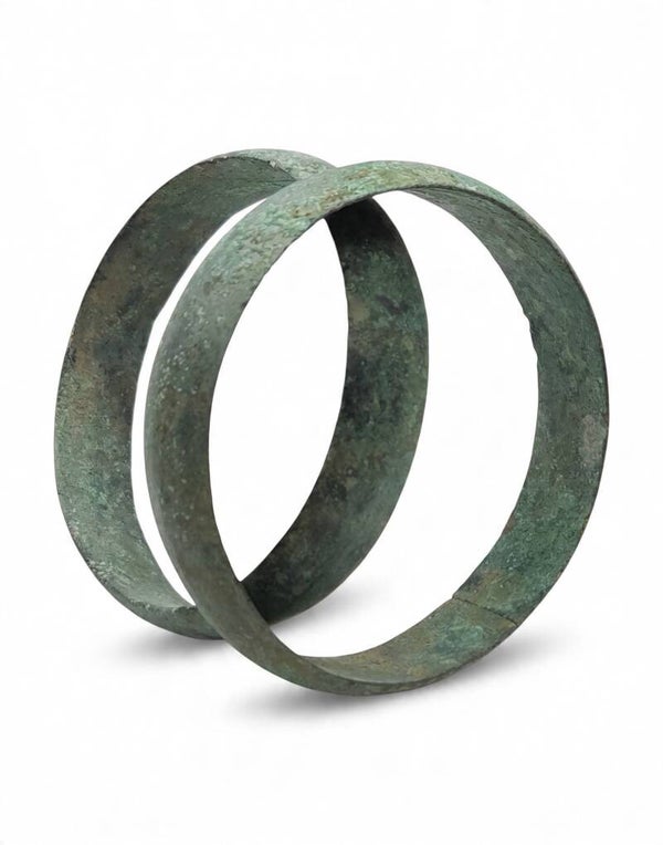 Central Javanese Period (700–1000 AD) Copper alloy (Bronze?) Bangle pair with great patina Lot:  3818