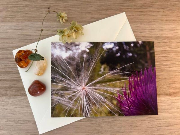 Einander halten Postkarte