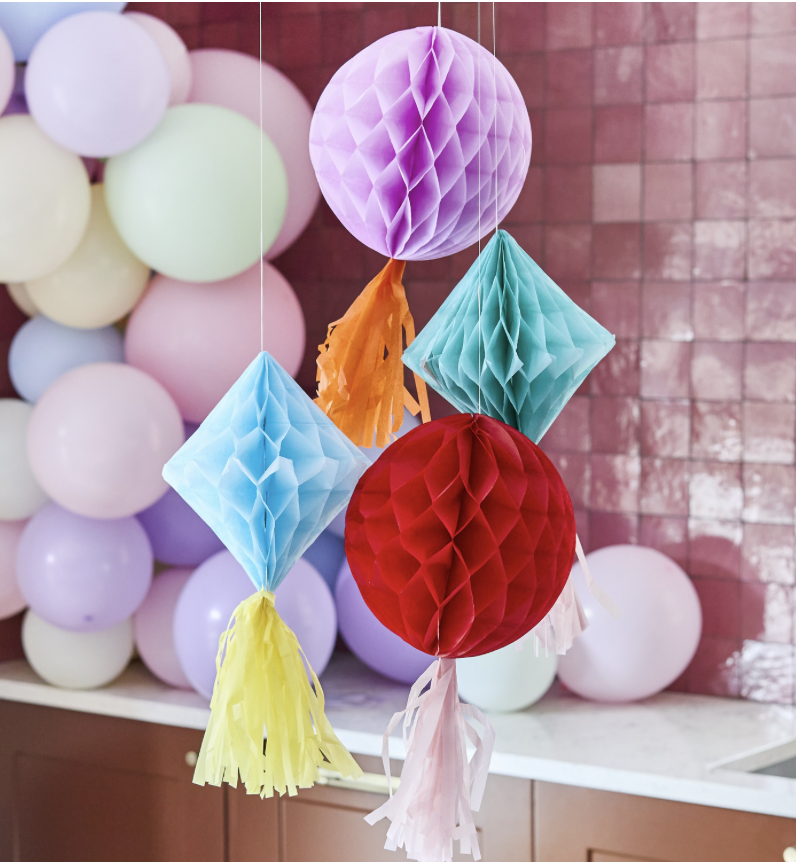 Bright Banquet Tassel Honeycombs