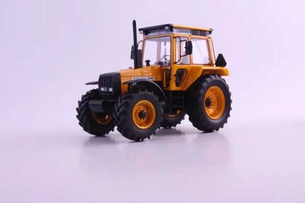 Volvo BM 2105 Industrie - 1:32