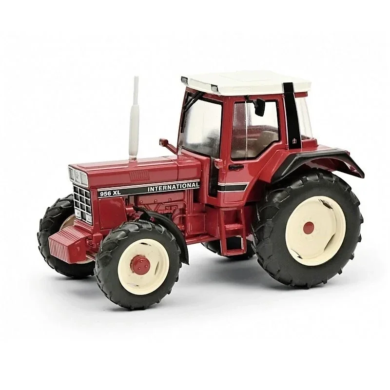 Case International 956 XL 4WD - 1:32