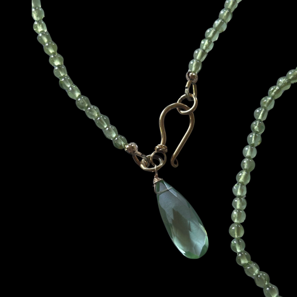 Peridot ketting met groene amethist bedel