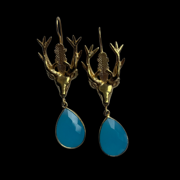 Herten oorbellen met facetgeslepen chalcedon