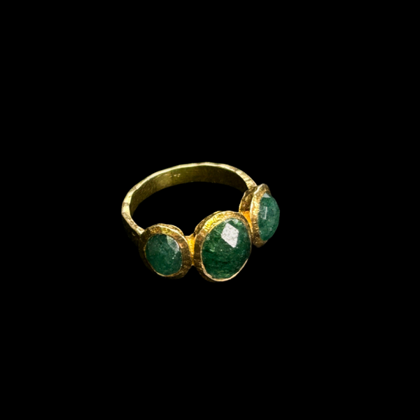 Ring met groene jade