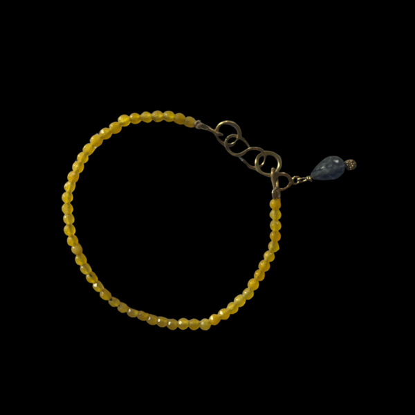 Jade armband met ioliet bedel