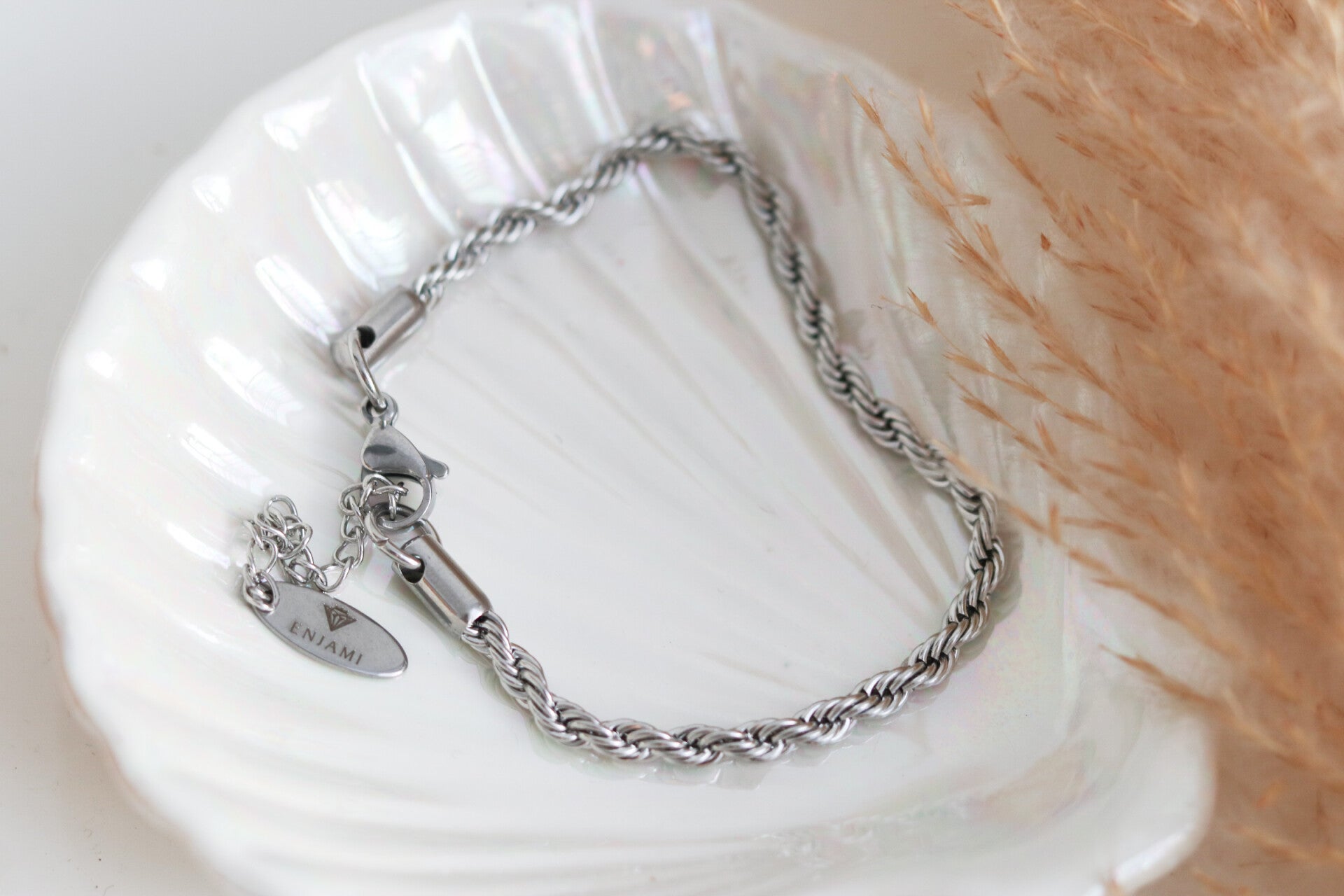 SILVER ONYX - twister bracelet