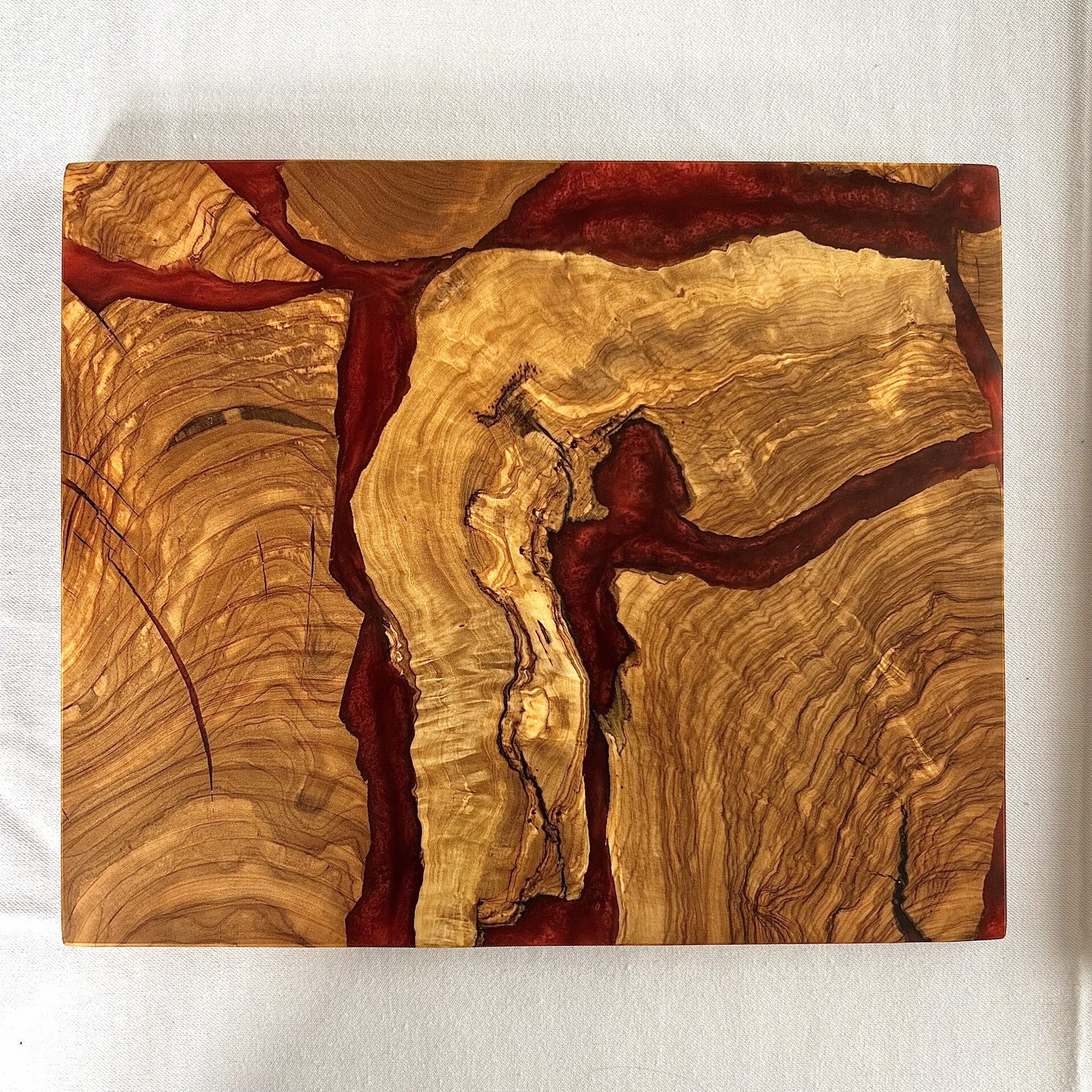 Olijfhout & Epoxy mini snijplank - bordeauxrood