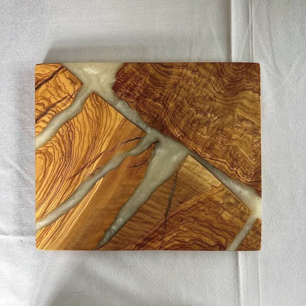 Olijfhout & Epoxy mini snijplank - Parelmoer