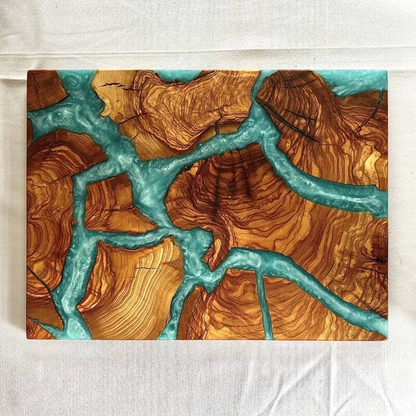 Olijfhout & Epoxy Snijplank - Oceaanblauw