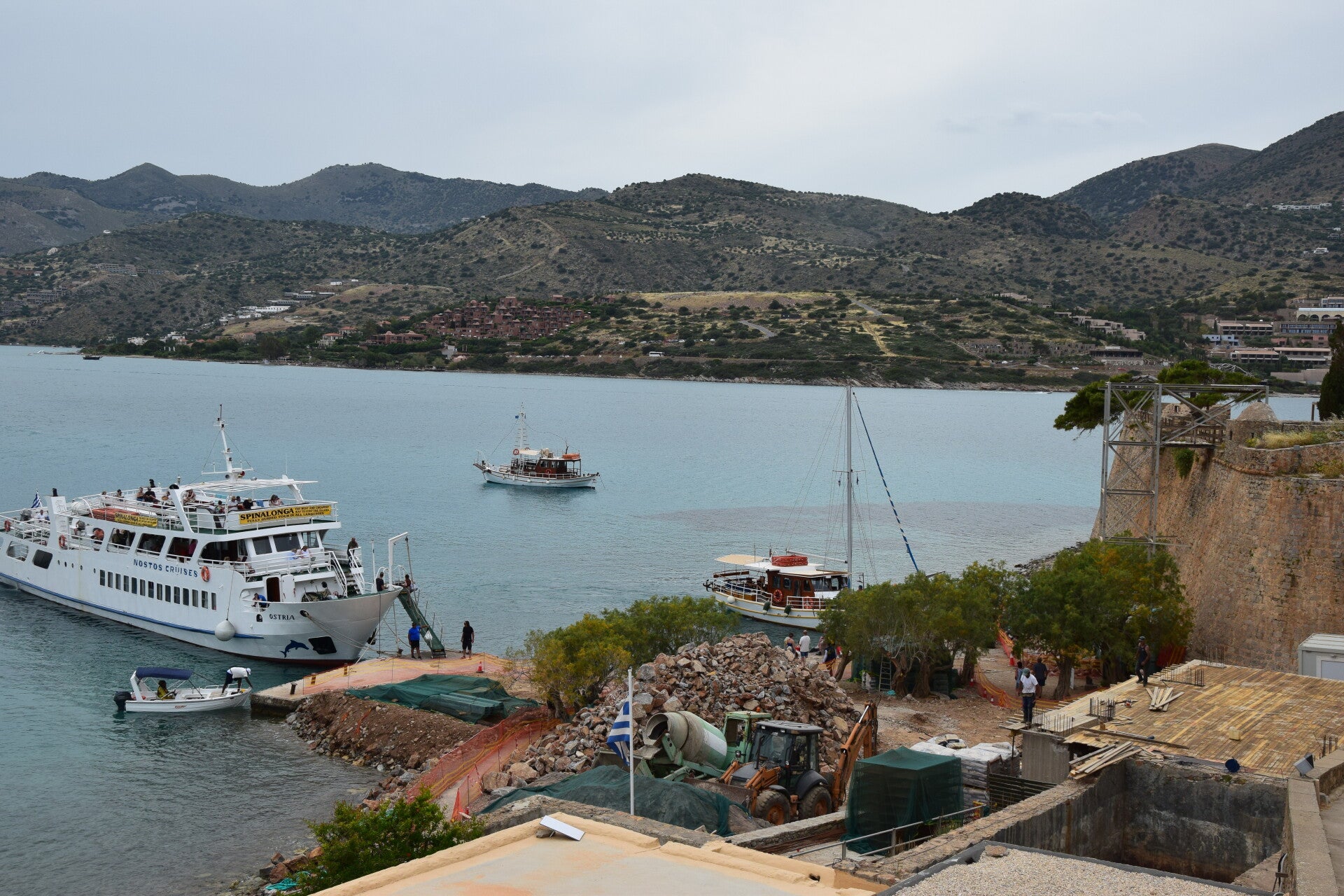 Anlegestelle der Ausflugsboote im Süden von Spinalonga