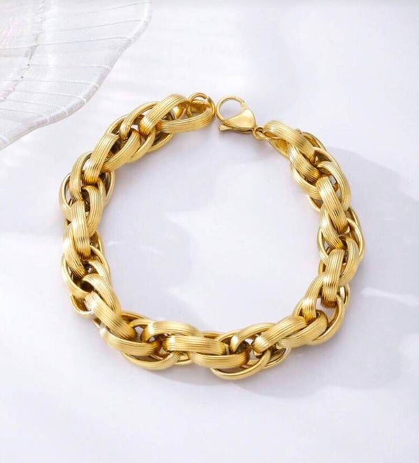 Bracelet dava