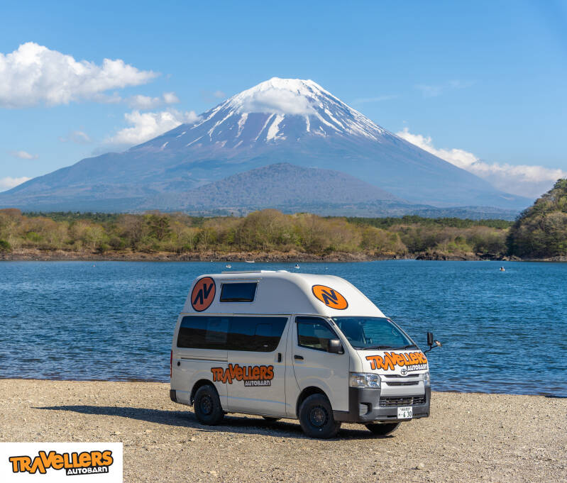 kuga-campervans-yamanashi-tateho-hama-beach-1-standard.jpg
