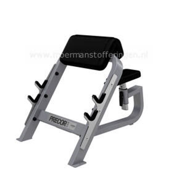 Precor Icarian - Seated Preacher Curl 202