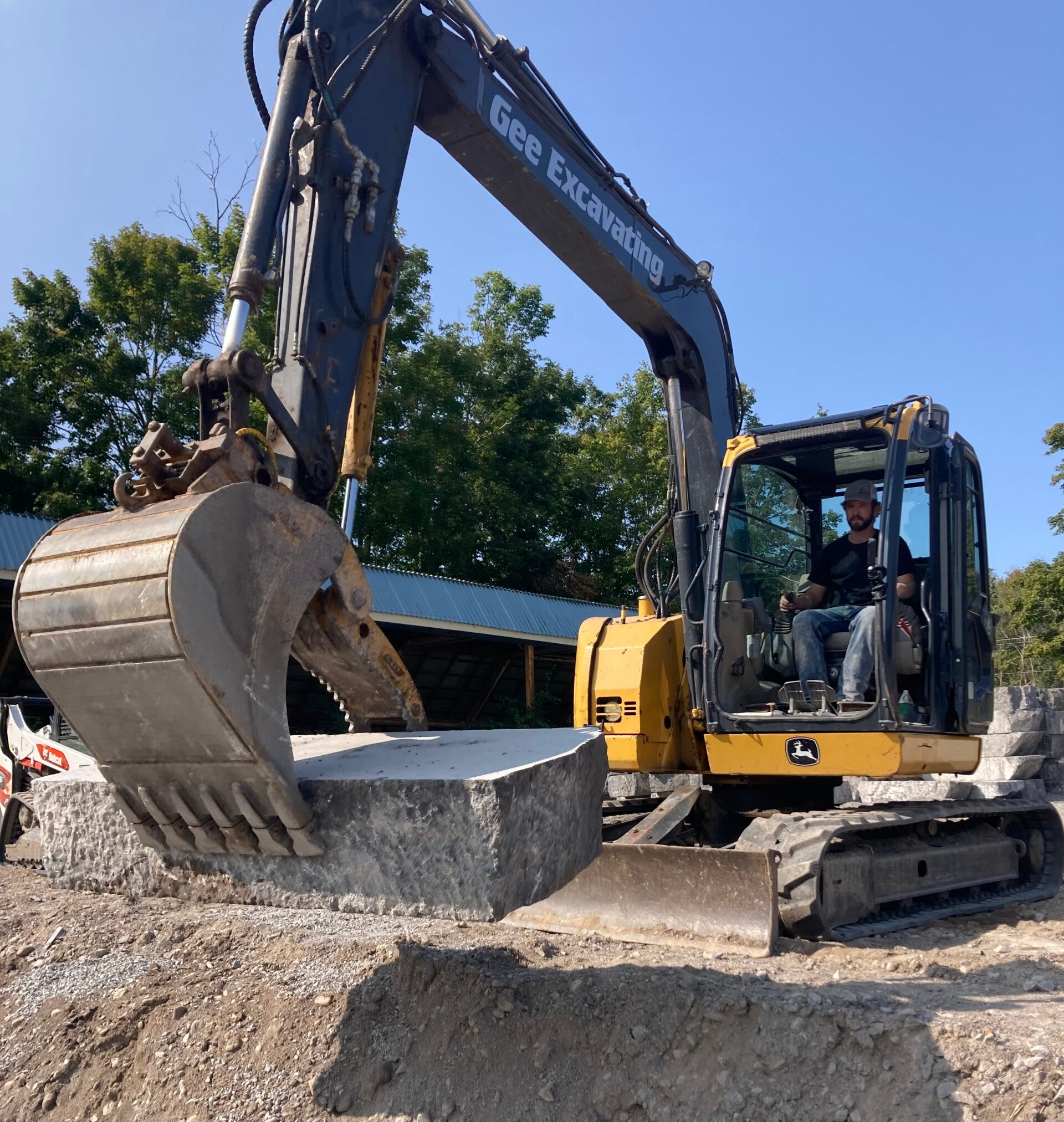 Precision excavation for foundations and driveways in Bobcaygeon, Kawartha Lakes