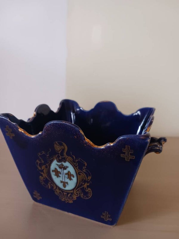 Cache pot ancien, émaillé, de Lunéville .