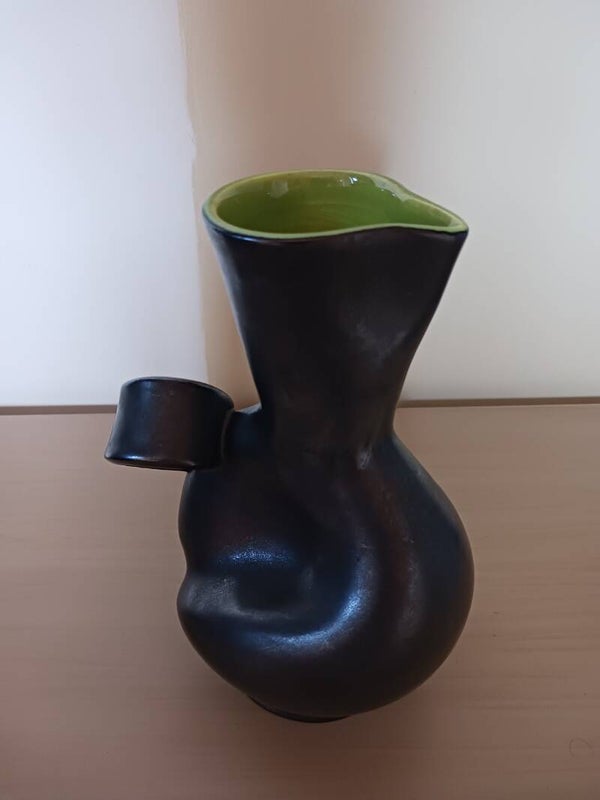 Vase F Elchinger noir et vert .