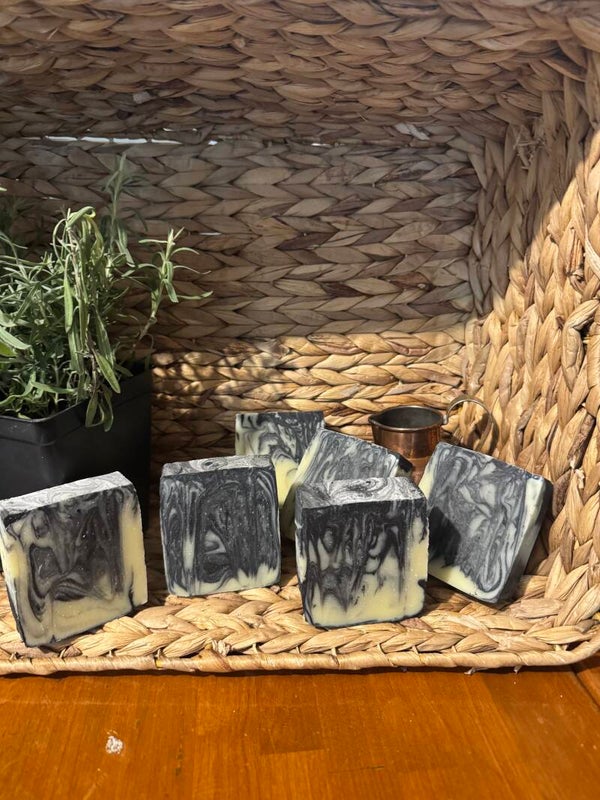 CHARCOAL-TEA TREE OIL ACNE SOAP 5oz 141gr