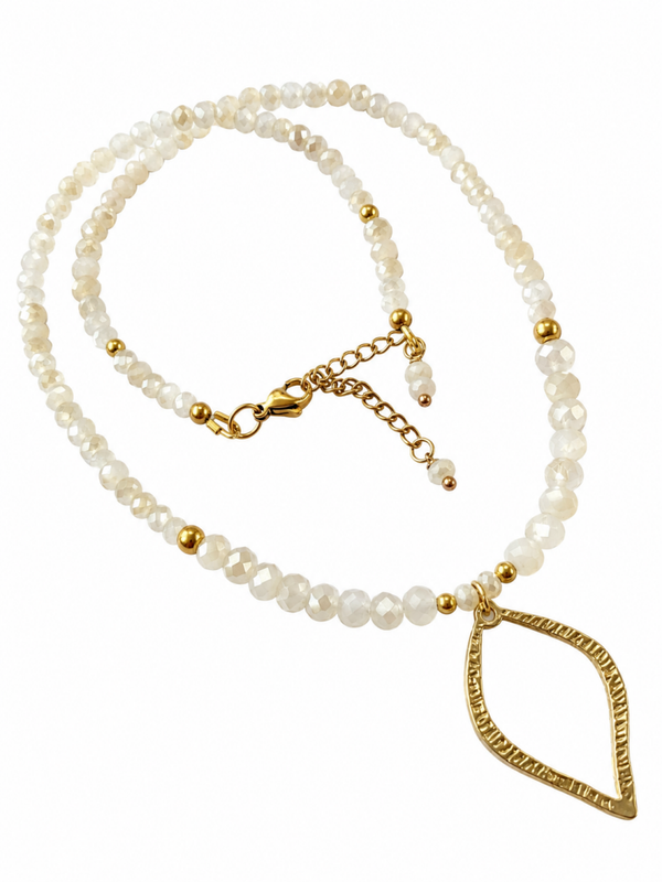 Ketting wit/champagne KG004