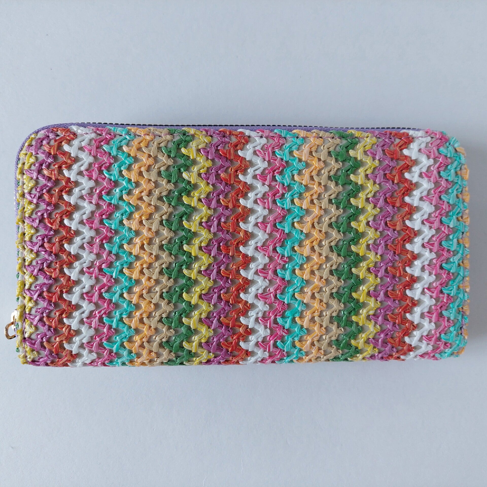 Portemonnee RAINBOW kleur - raffia - meerdere vakjes - kleurrijk - rits - 12 pasjes - paarse afwerking