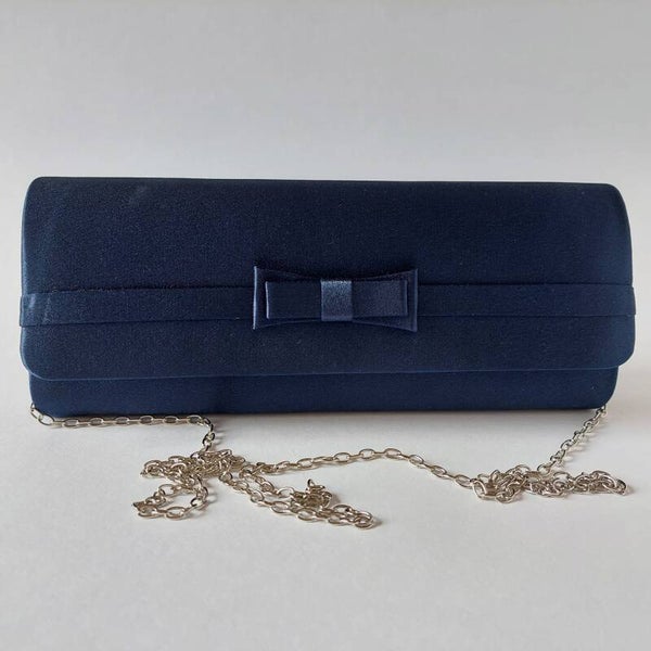 Clutch blauw - avondtas - gala - bruiloft tasje - met strikje - schouderketting - diep blauw - chique - satijn