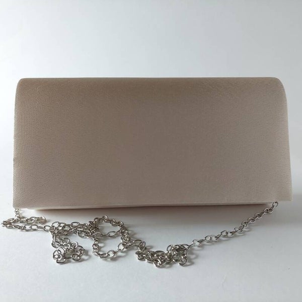satijnen clutch - avondtasje - champagne kleur - grootste collectie chique clutches online