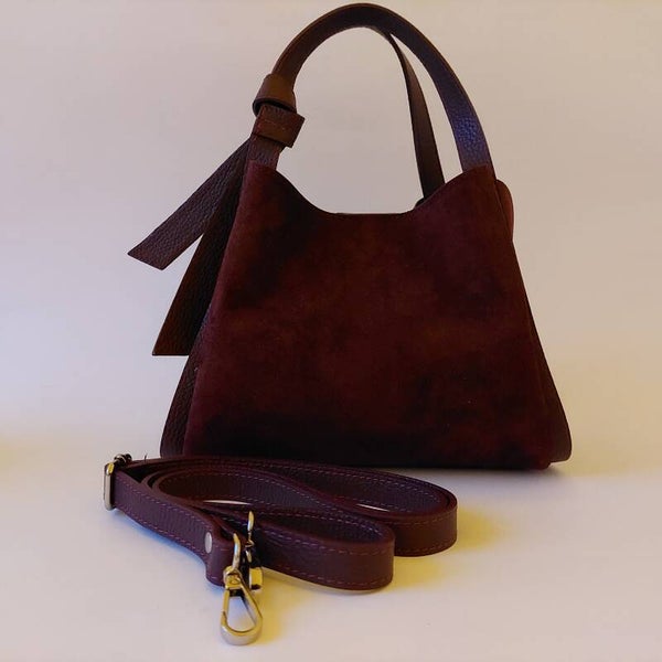 bordeaux suède hand- en schoudertas | handgemaakt in Italië | topkwaliteit met 3 vakken