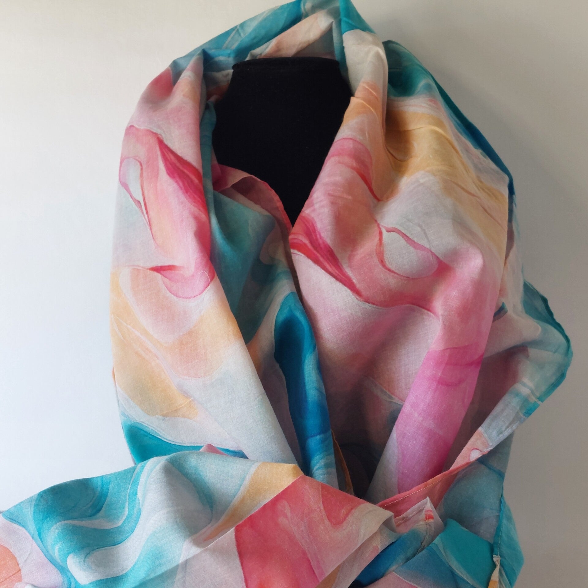 zomersjaal dames katoen 100% – fantasie print blauw oranje roze – lichtgewicht sjaal met franjes – kleurrijke lente en zomersjaal