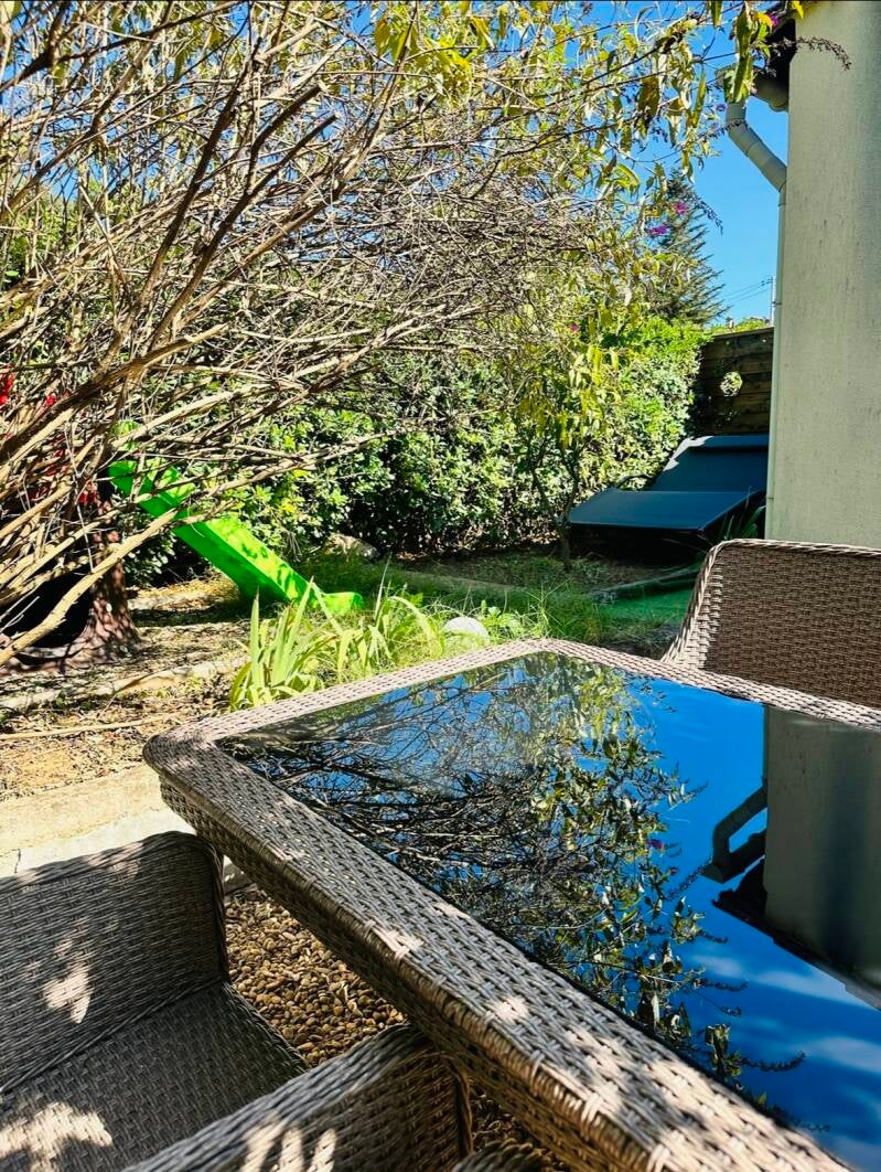 Locations saisonnières Var, jacuzzi, jardin clos