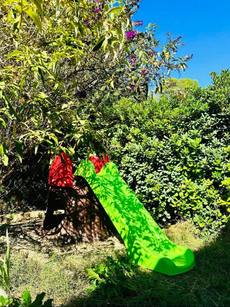 Locations saisonnières Var, jacuzzi, jardin clos